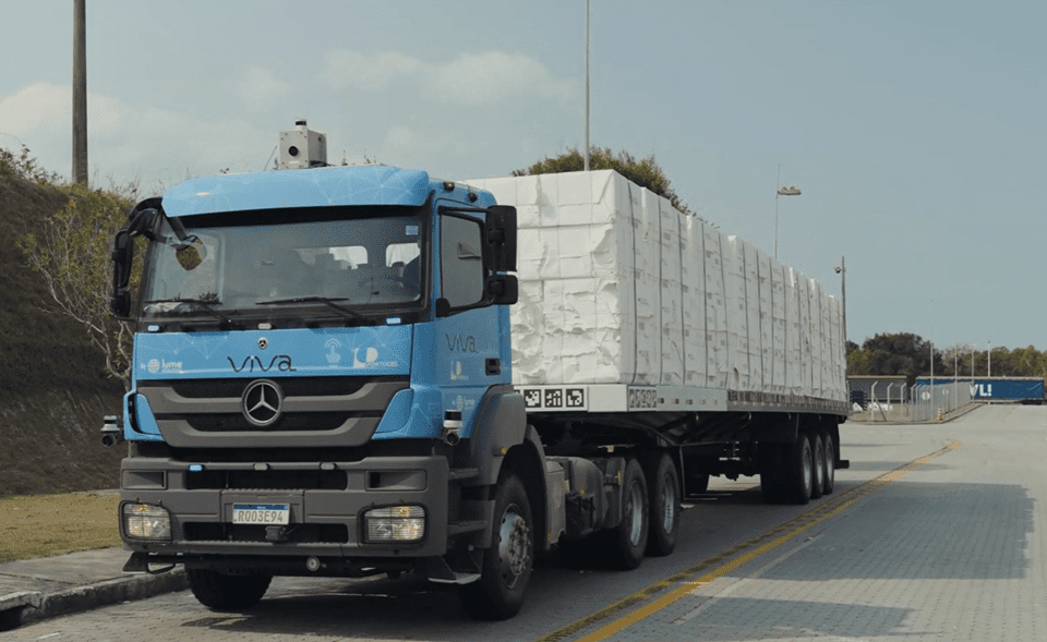 Caminhão autônomo e simulador de direção na Modal Expo