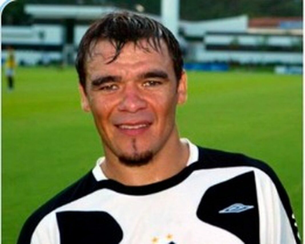Ex-jogador do Santos e da seleção paraguaia é preso por tráfico de drogas