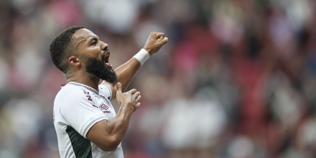 Fluminense avança às oitavas de final da Copa do Brasil com goleada
