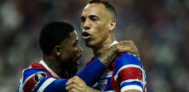 Fortaleza brilha na Libertadores com gols marcantes e erro do goleiro