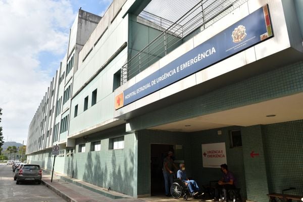 Jovem é internada após agressão do namorado e descobre gravidez