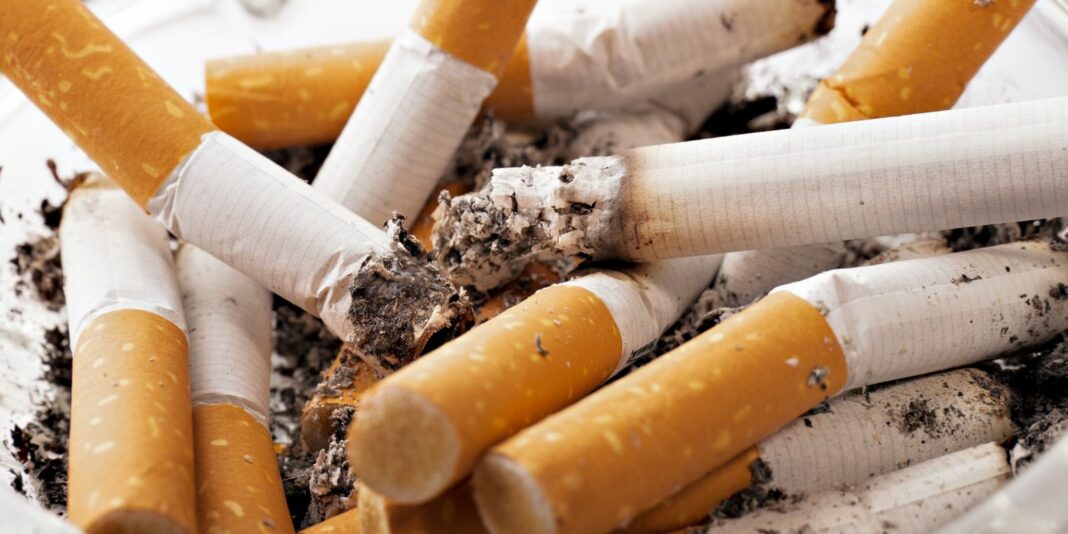 Lucro da indústria do cigarro é muito menor que gastos com doenças
