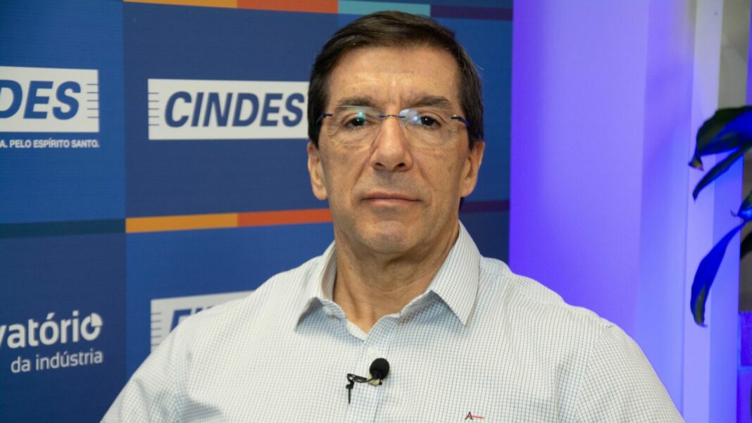 Paulo Baraona discute o futuro da indústria no Espírito Santo