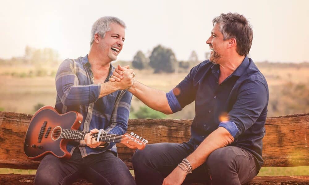 Victor & Leo retornam com show nostálgico em Vitória