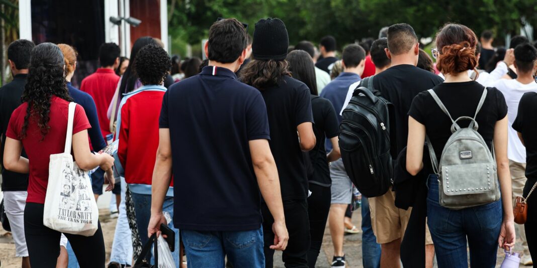 Estudantes devem se inscrever no Enem até 23h59 desta sexta