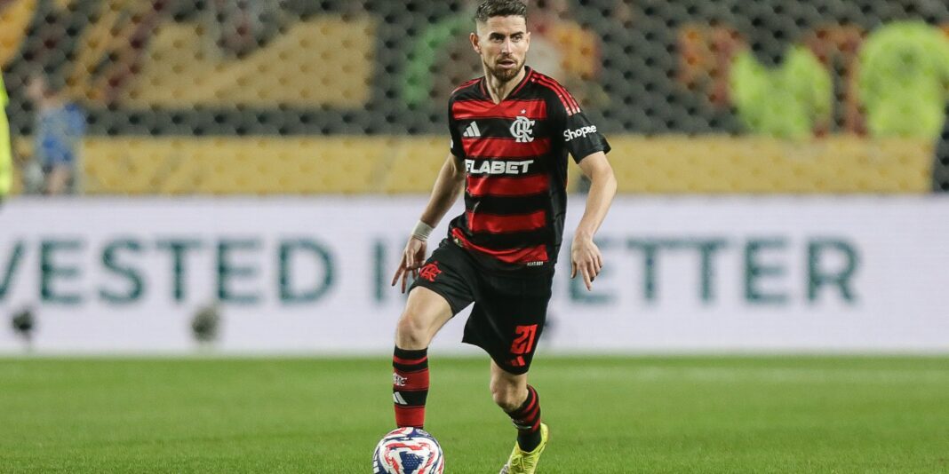 Flamengo enfrenta Bayern em busca da vaga nas quartas do Mundial