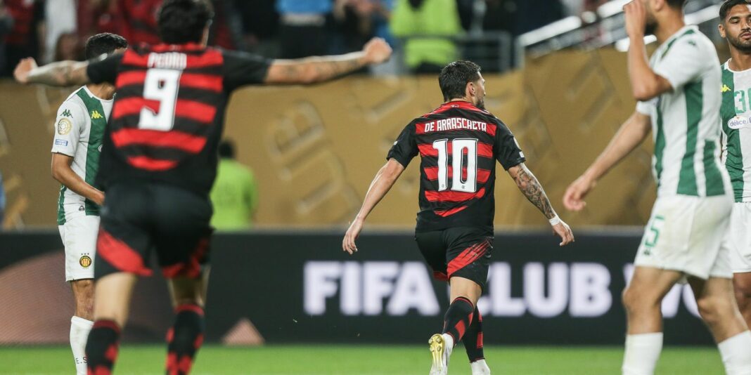 Flamengo vence o Espérance na estreia do Supermundial de Clubes