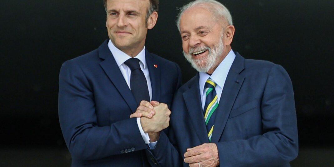 Lula convida Macron a "abrir seu coração" para acordo com Mercosul