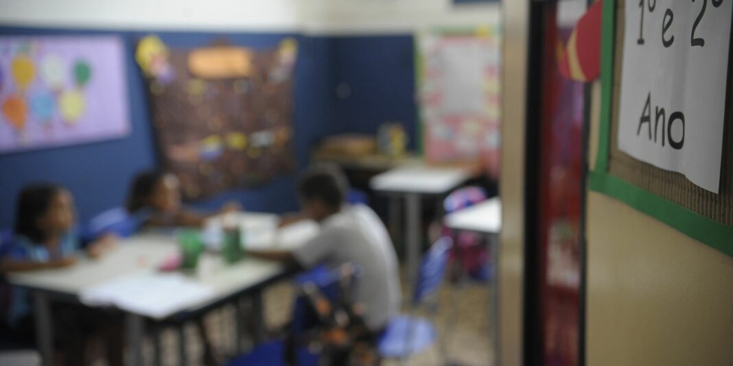 Lula cria Prêmio Nacional da Educação com novo decreto