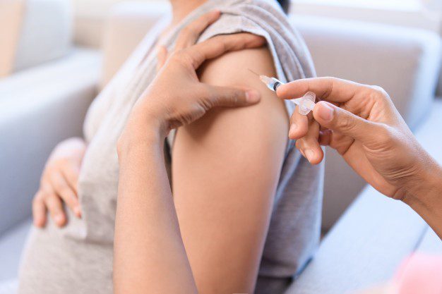 vacinação contra a influenza será oferecida em terminais do transcol