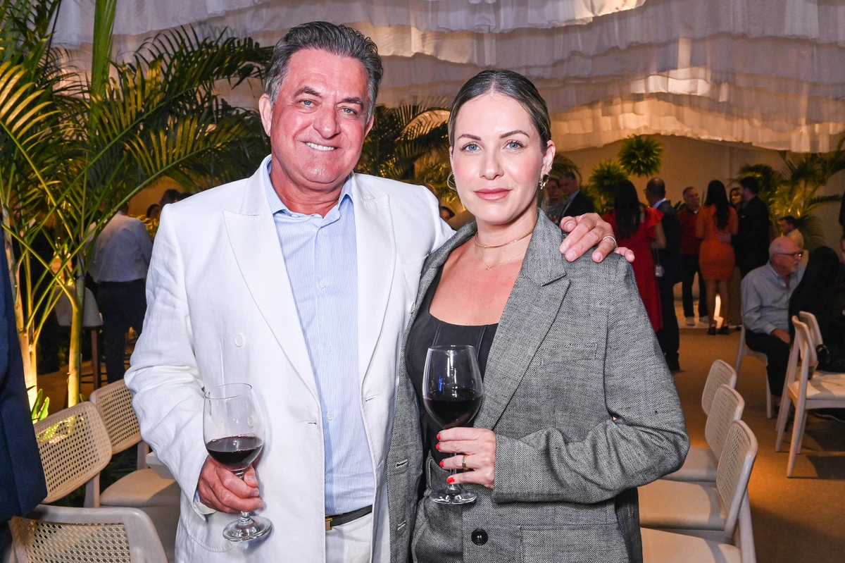 Edmar Cristo Lopes e Ingrid Del Pupo