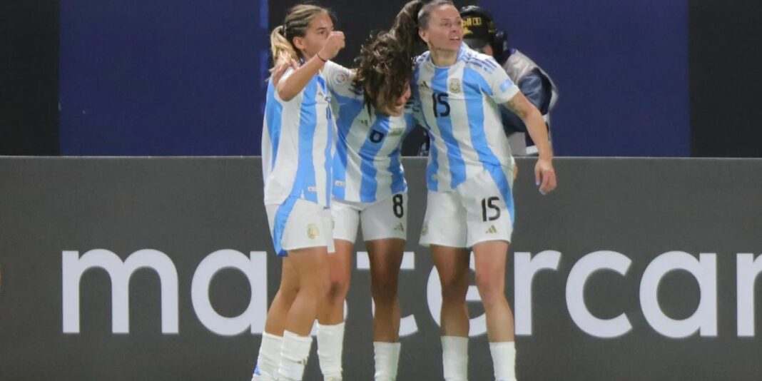 Argentina supera Chile e assume a liderança do Grupo A na Copa América Feminina