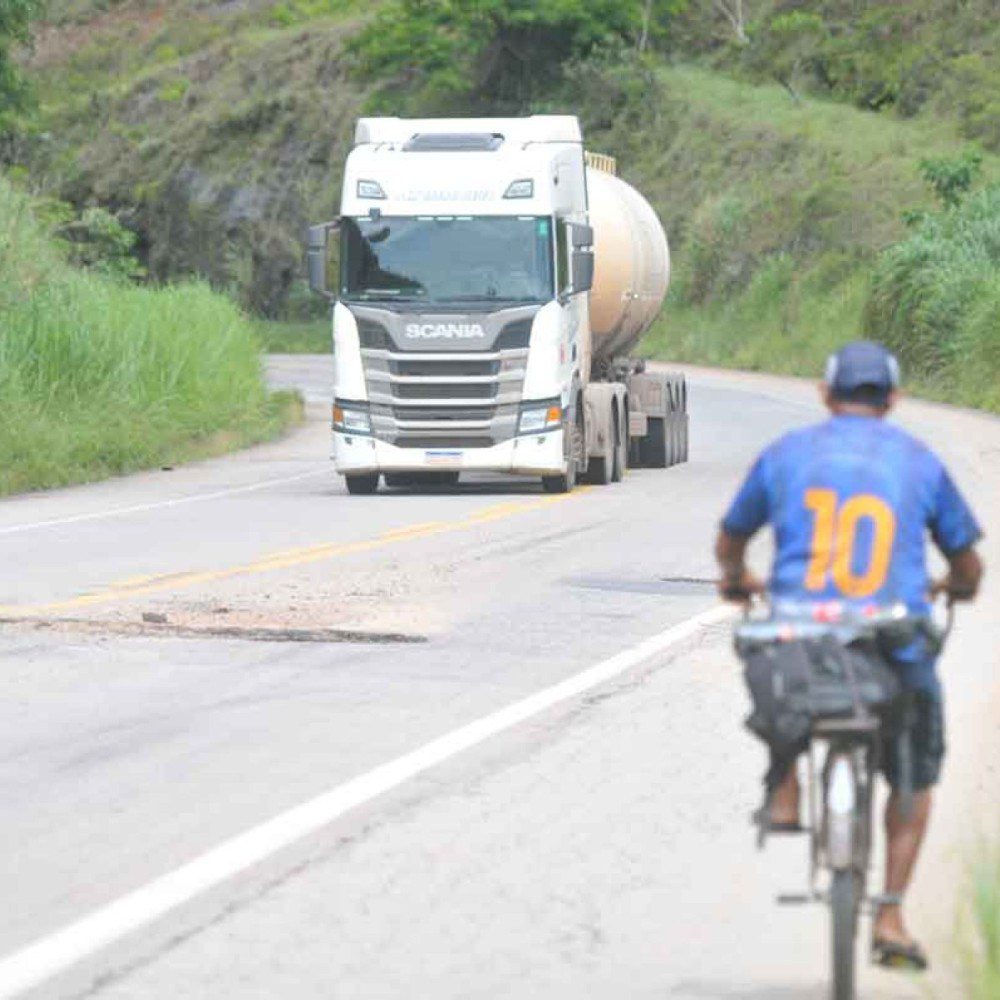 Curvas e pistas simples até a praia dos mineiros