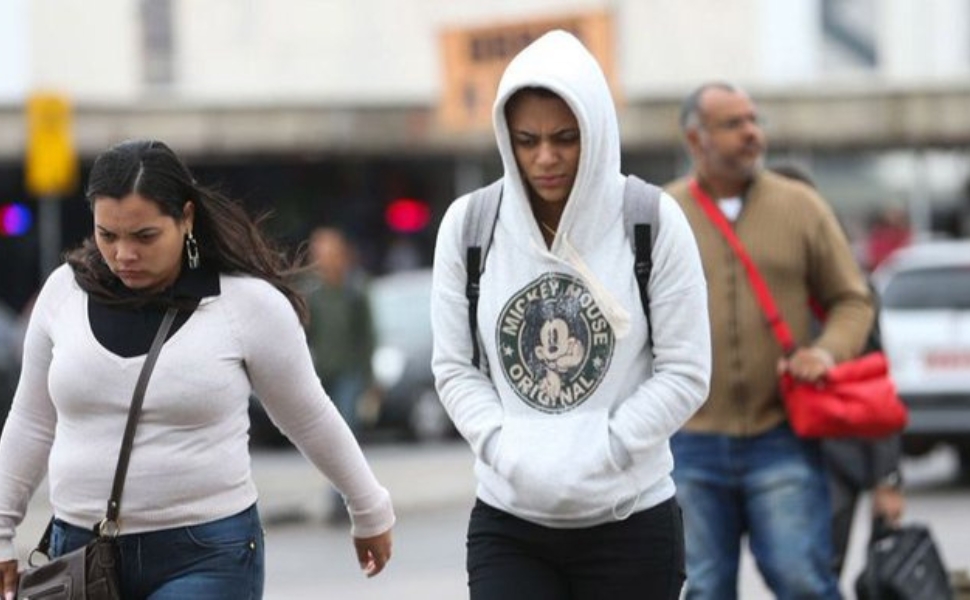 Vila Velha e Vitória bateram recordes de frio